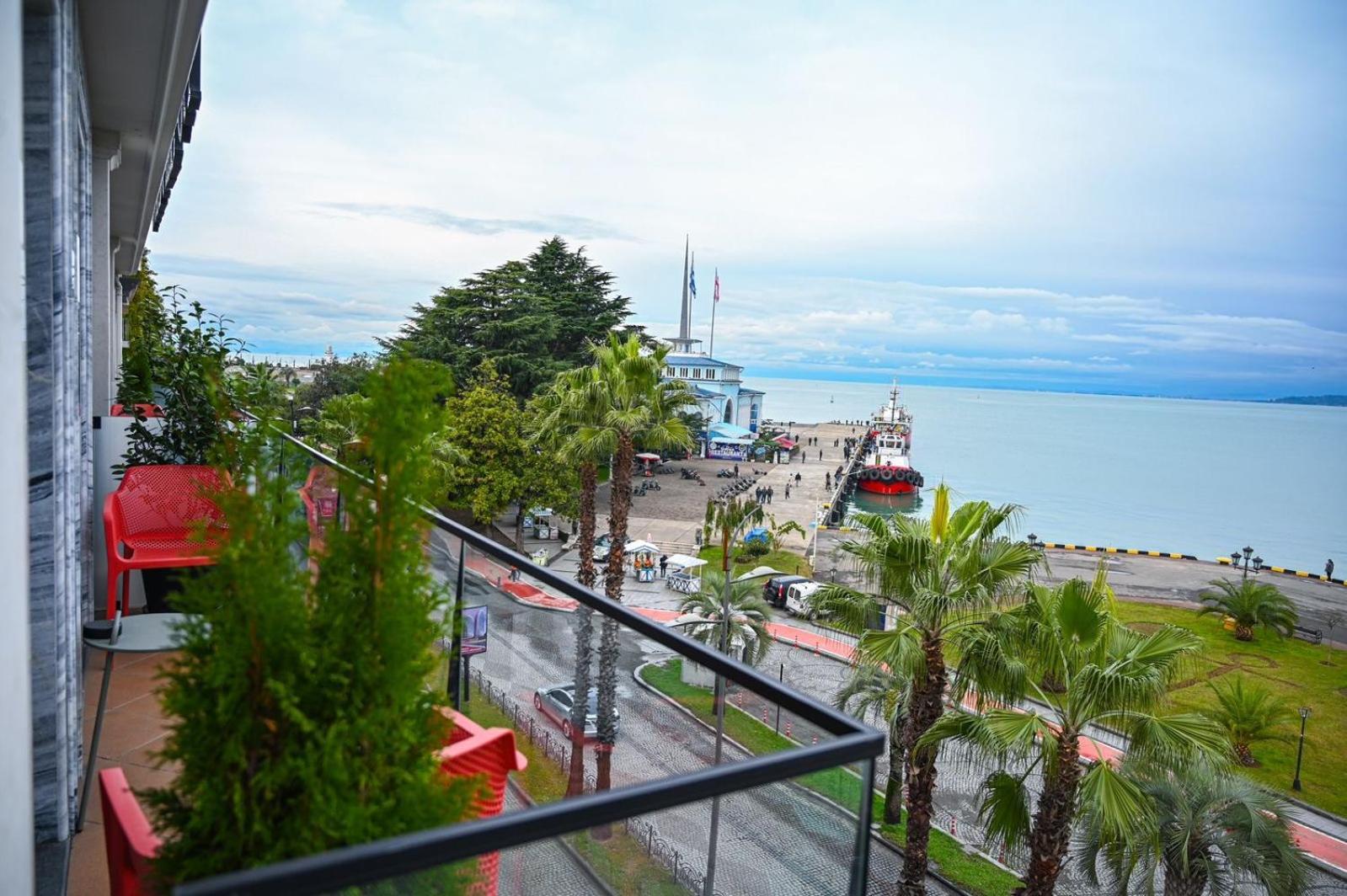 Hotel Retro Batumi Exterior foto